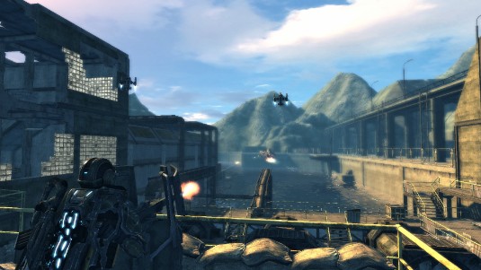 Скриншот из игры Deep Black: Reloaded / Черная бездна: Перезагрузка 2012